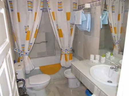 Apartamentos Nerja Medina Canovas スペイン