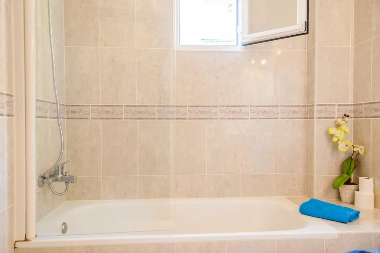 Apartamentos Nerja Medina Canovas アパート