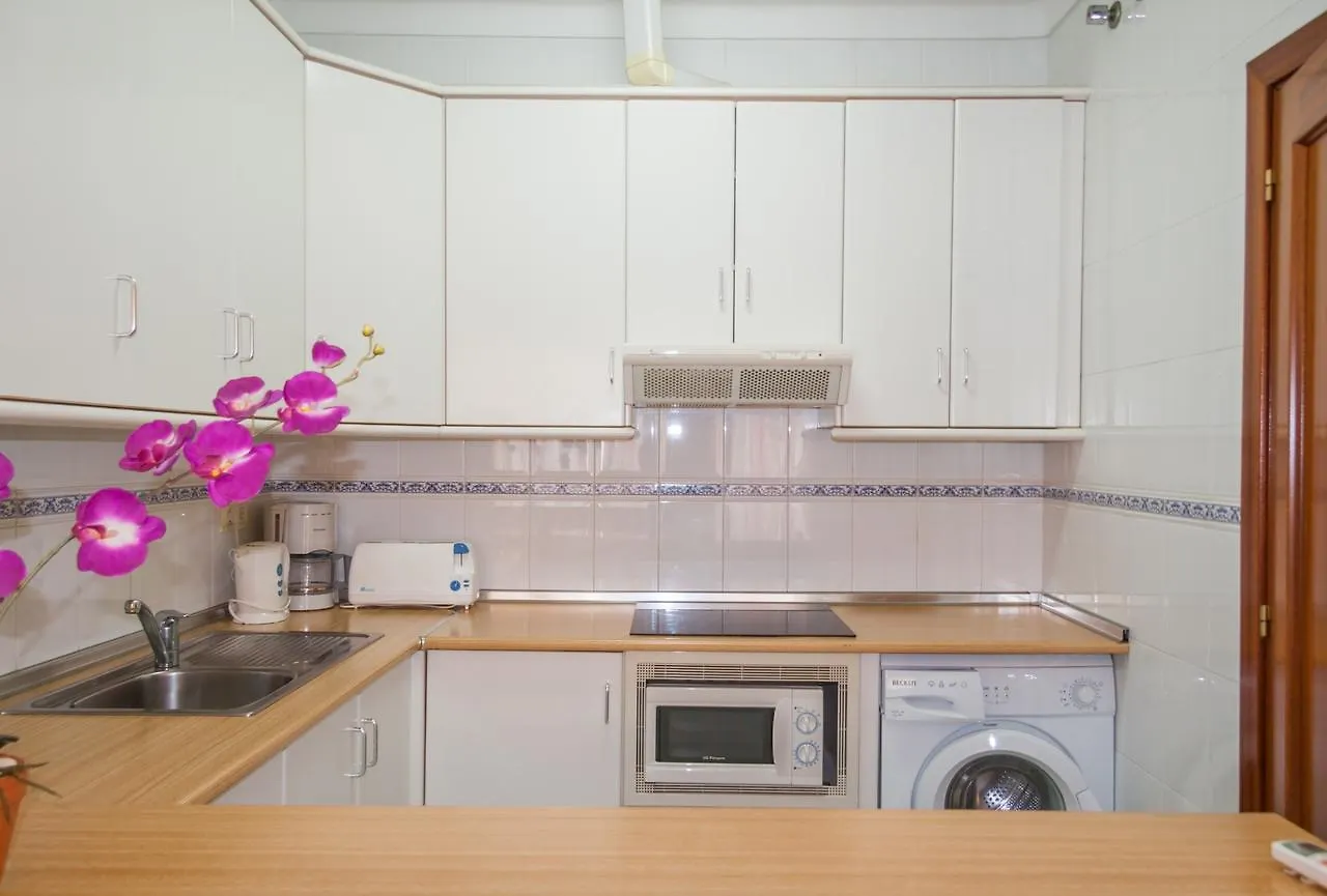 アパート Apartamentos Nerja Medina Canovas